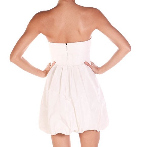 😍NWT strapless babydoll bubble silk dress size 6 - Picture 3 of 5